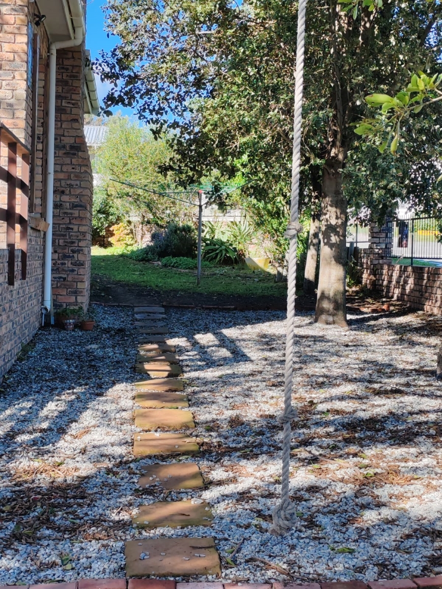 3 Bedroom Property for Sale in De Kelders Western Cape